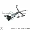 Мотор стеклоподъемника двери передней правой MERCEDES 1638200442