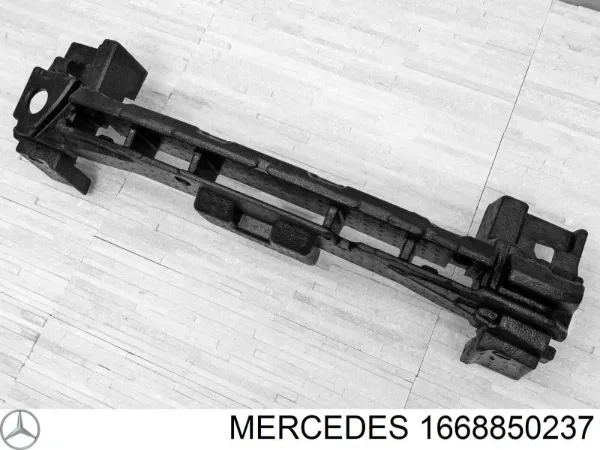 Абсорбер переднего бампера 1668850237 Mercedes