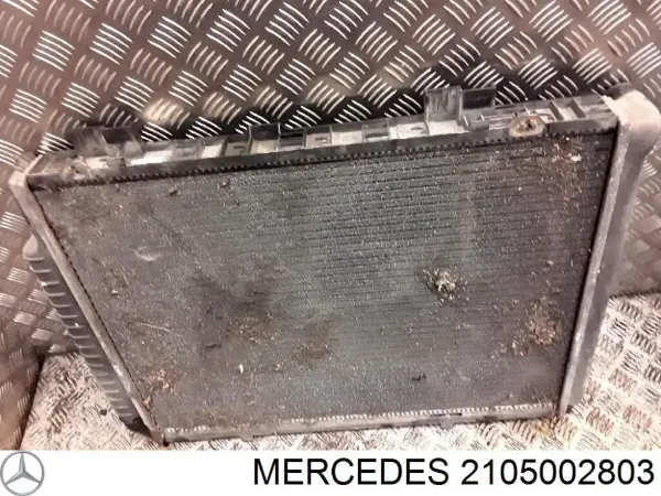 Радиатор охлаждения Mercedes 2105002803