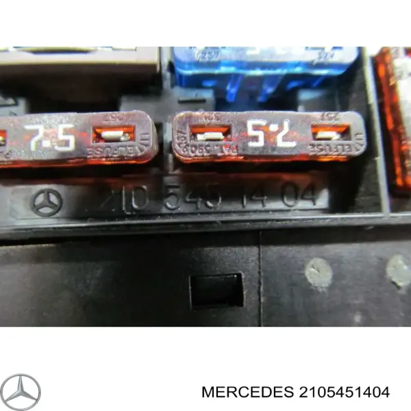Переключатель света фар на "торпедо" 2105451404 Mercedes