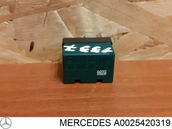 Купить A0025420319 Mercedes Реле управления стеклоочистителем