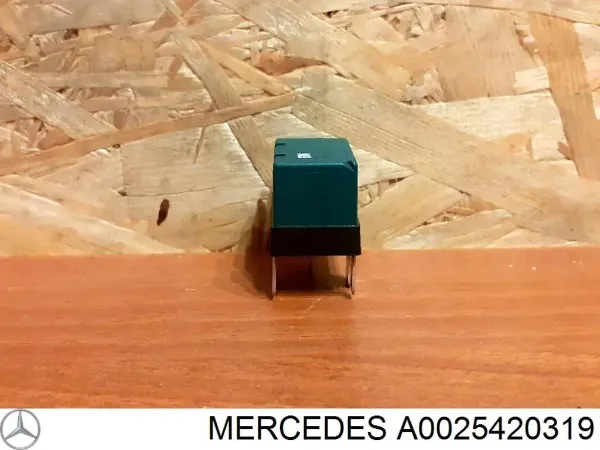 A0025420319 Mercedes Реле управления дворниками