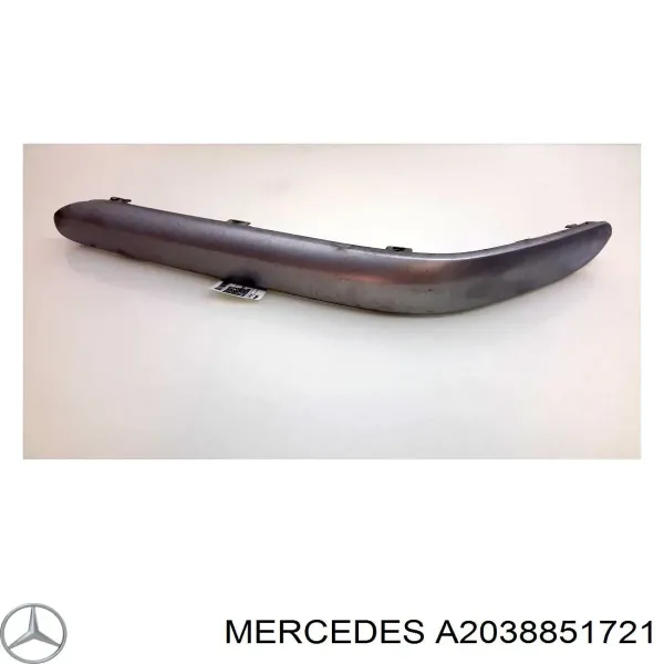 Молдинг бампера переднего левый A2038851721 Mercedes