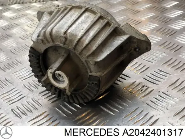 Правая подушка двигателя A2042401317 Mercedes