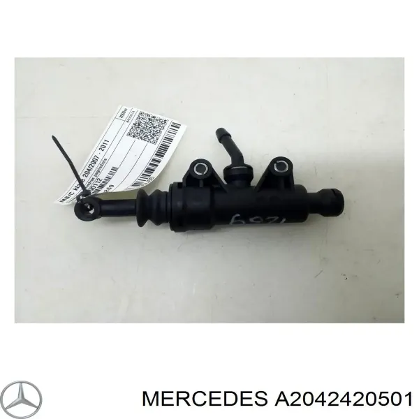 Балка крепления коробки передач A2042420501 Mercedes