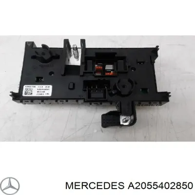 Блок предохранителей MERCEDES A2055402850