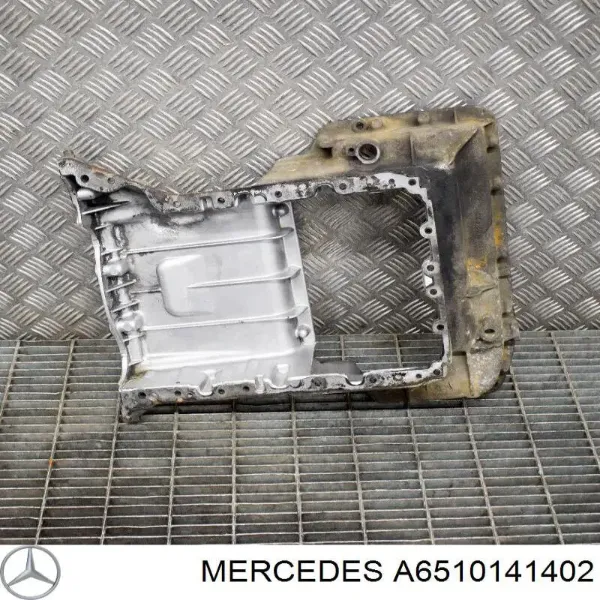 Поддон двигателя A6510141402 Mercedes