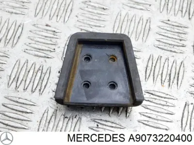 Опора передней рессоры MERCEDES A9073220400