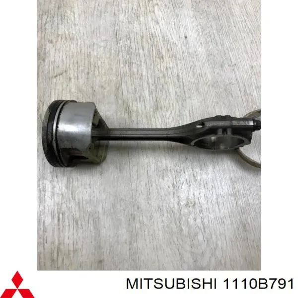 Поршень с пальцем без колец, STD 1110B791 Mitsubishi