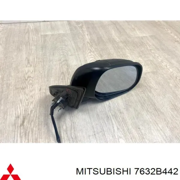 7632B442 Mitsubishi Зеркало заднего вида правое
