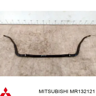 Хомут крепления втулки стабилизатора переднего MITSUBISHI MR132121