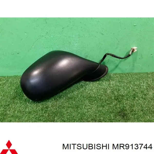 Правое зеркало MR771315 Mitsubishi