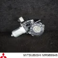 Мотор стеклоподъемника двери задней левой MITSUBISHI MR989948
