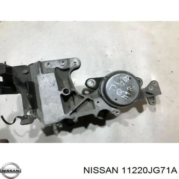 11220JG71A Nissan/Infiniti Подушка (опора) двигателя левая