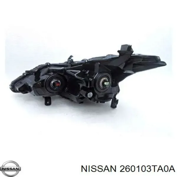 Правая фара Nissan Altima L33