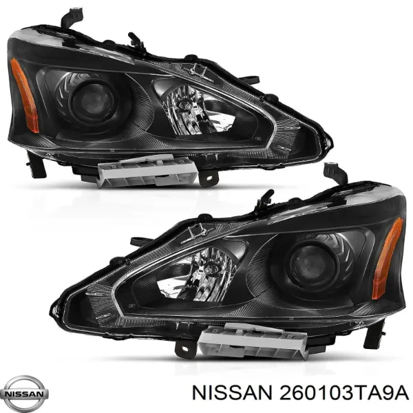  Правая фара Nissan Altima 