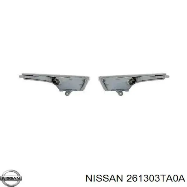 Купить Поворотник правый Ниссан Альтима L33 