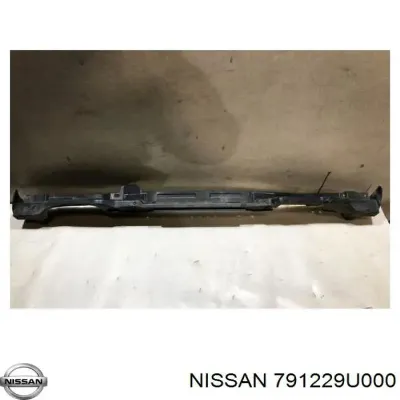 Кронштейн абсорбера заднего бампера центральный NISSAN 791229U000