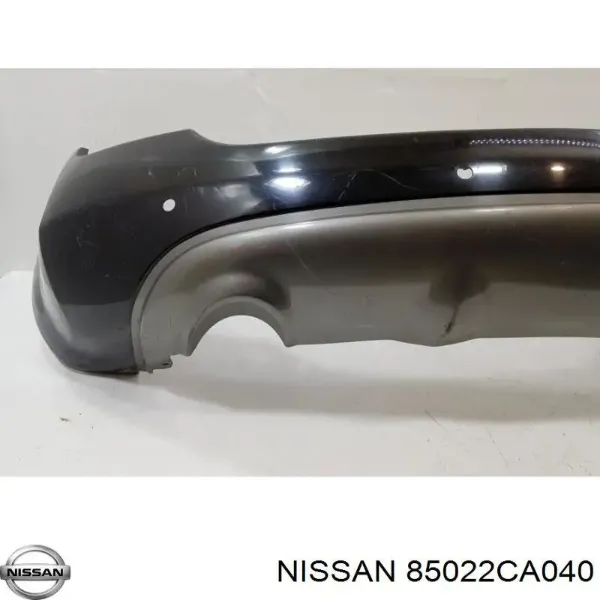 Задний бампер 85022CA040 Nissan/Infiniti