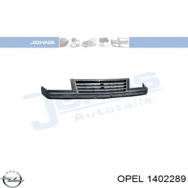 Решетка радиатора 1402289 Opel