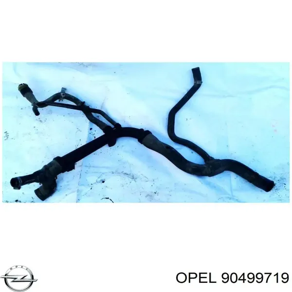 Патрубок системы охлаждения 90499719 Opel