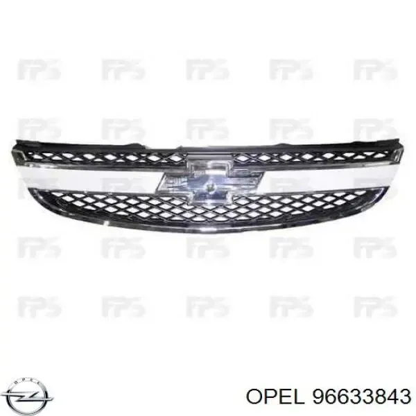Решетка радиатора 96633843 Opel