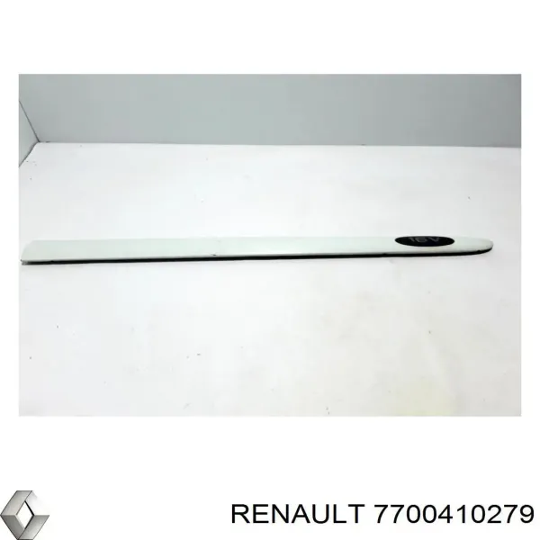Молдинг двери передней правой 7700410279 Renault (RVI)