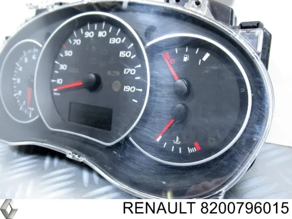  8200796015 Renault (RVI)