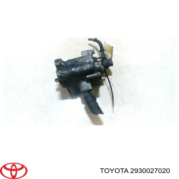 Механический вакуумный насос на Toyota Avensis II T25