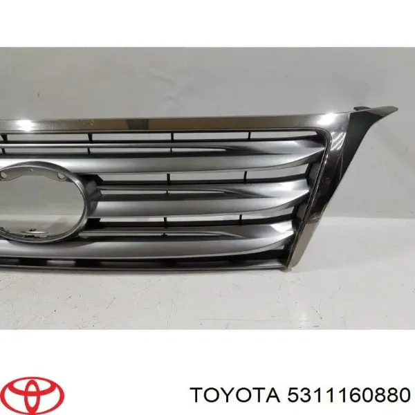 Решетка радиатора 5311160880 Toyota