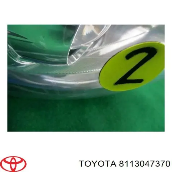  Правая фара Toyota Prius 