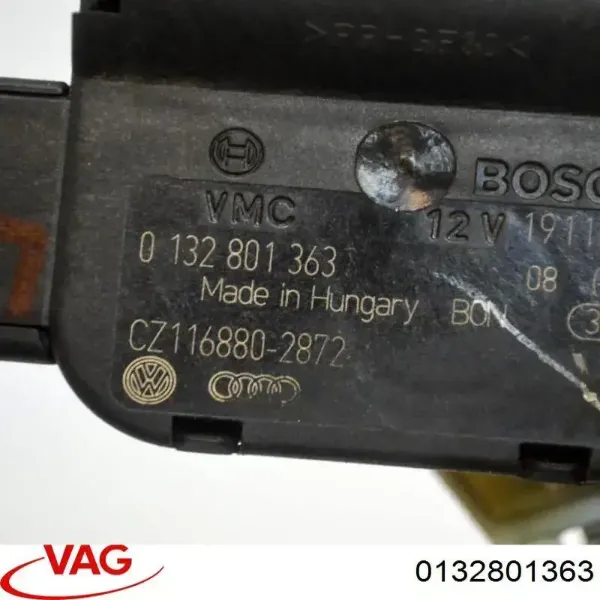 0132801363 VAG Привод системы автоматического управления отопителем