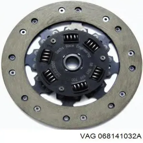 Диск сцепления 068141032A VAG