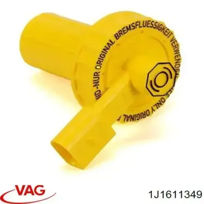 Бачок главного тормозного цилиндра (тормозной жидкости) VAG 1J1611349