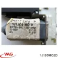 Мотор стеклоподъемника двери передней правой VAG 1J1959802D