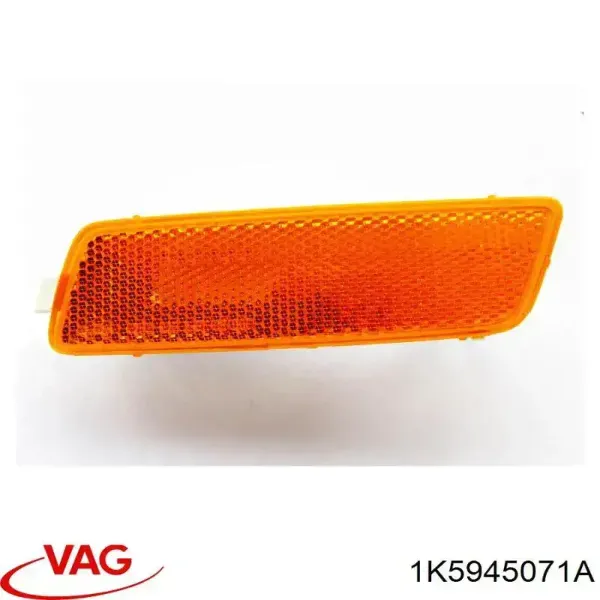 Поворотник левый Volkswagen Golf V