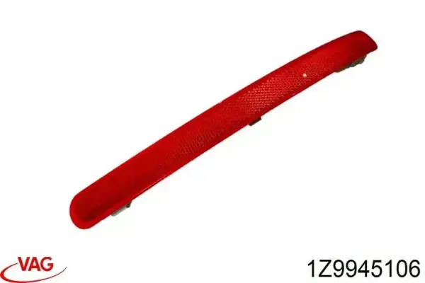 Правый катафот заднего бампера ZSD1601R Signeda