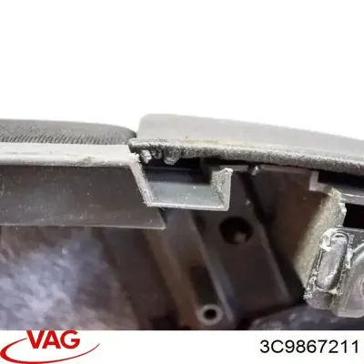 Обшивка (облицовка) внутренняя двери задней правой VAG 3C9867211