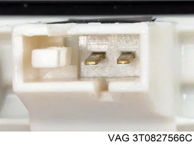 Ручка крышки багажника (двери 3/5-й задней) наружная VAG 3T0827566C