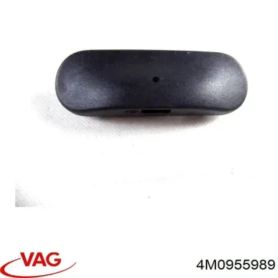 Форсунка омывателя лобового стекла VAG 4M0955989