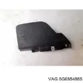 Брызговик задний левый Volkswagen Golf BA5, BV5