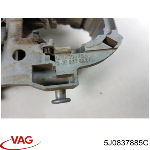  5J0837885C VAG