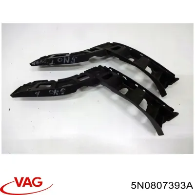 Кронштейн бампера заднего левый VAG 5N0807393A