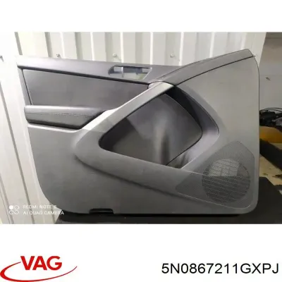 Обшивка (облицовка) внутренняя двери задней левой VAG 5N0867211GXPJ