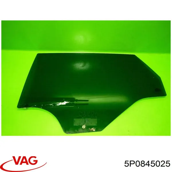 Стекло двери задней левой GS6205D303 XYG