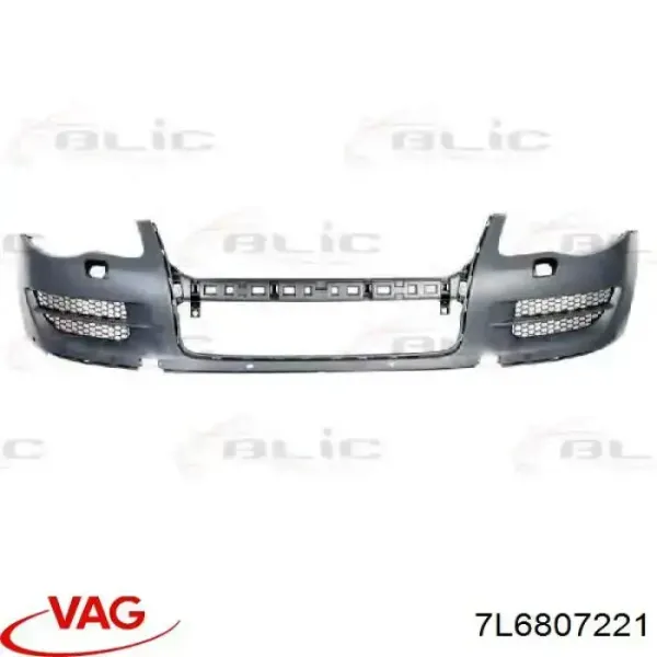 Передний бампер 7L6807221 VAG