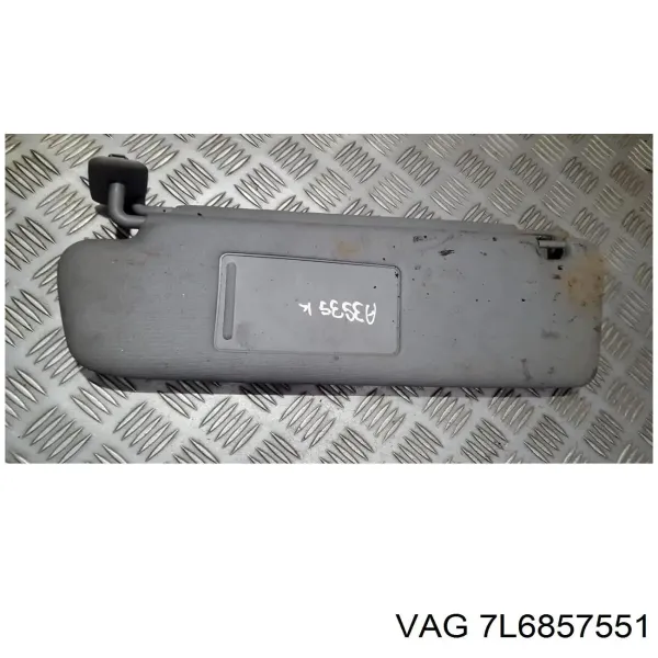 Солнцезащитный козырек 7L6857551 VAG