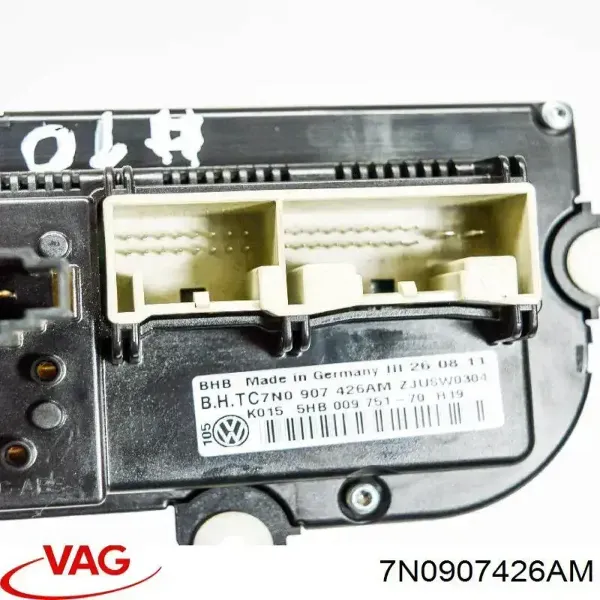 Блок управления кондиционером Volkswagen Golf VI