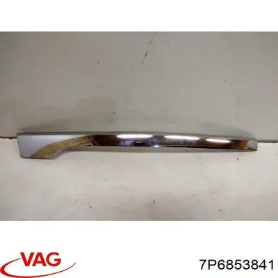 Молдинг бампера заднего левый VAG 7P6853841