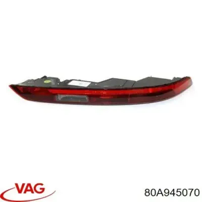 Фонарь заднего бампера правый VAG 80A945070